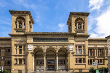 Floransa şehir merkezinde Biblioteca Nazionale (Ulusal kütüphane)
