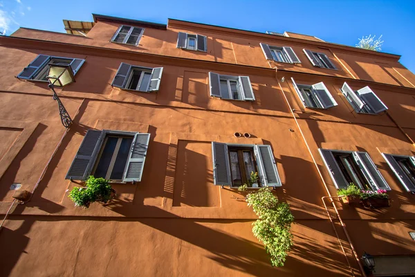 Die italienische Fassade — Stockfoto