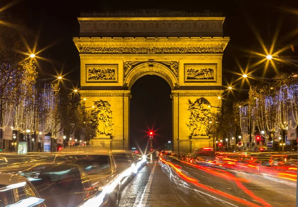 Arco de Triunfo y Campos Elíseos, París — Foto de Stock