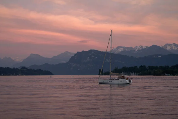 Λίμνη Λουκέρνη, Ελβετία — Φωτογραφία Αρχείου