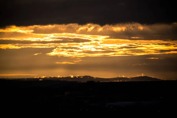 Mooie hemel met zonsondergang — Stockfoto