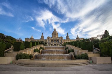 Dağda Montjuic Barcelona Ulusal Sarayı