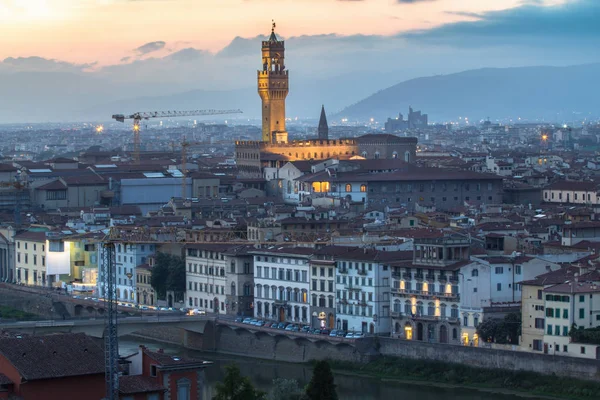 Палаццо Веккьо во Флоренции, Италия — стоковое фото