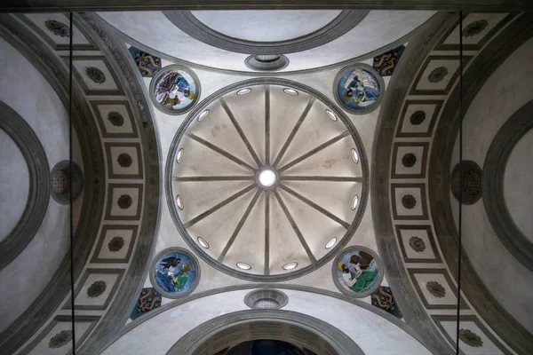 Basilica di Santa Croce Floransa'da tavan — Stok fotoğraf