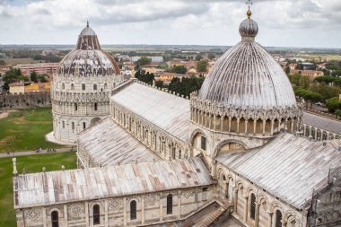 Pisa Katedrali. Piazza dei Miracoli (Piazza del Duomo)