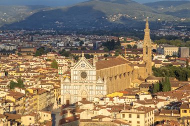 Santa Croce Katedrali ve Floransa şehir, İtalya için görüntüleyin 