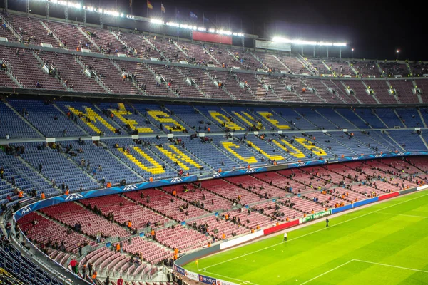Camp Nou stadion voor Champions League — Stockfoto