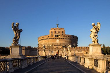 Sant' Angelo Köprüsü ve Sant' Angelo Castel, Roma