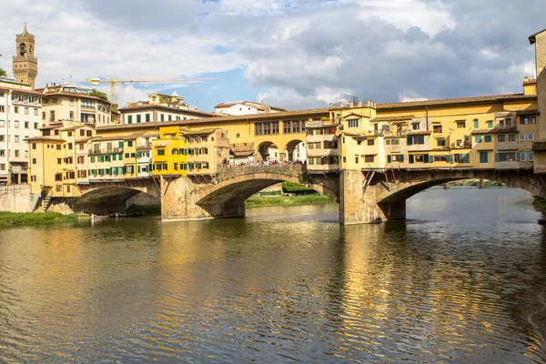 Floransa 'daki Ponte vecchio, İtalya