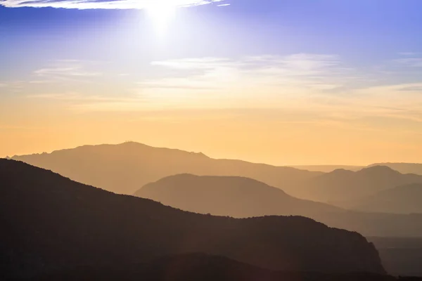 Sunset in mountains — Stock Photo, Image