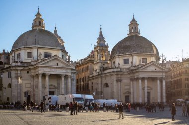 Roma'daki piazza del popolo görünümünü