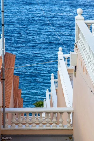 Arquitectura tradicional del Puerto de Santiago en Tenerife, España — Foto de Stock