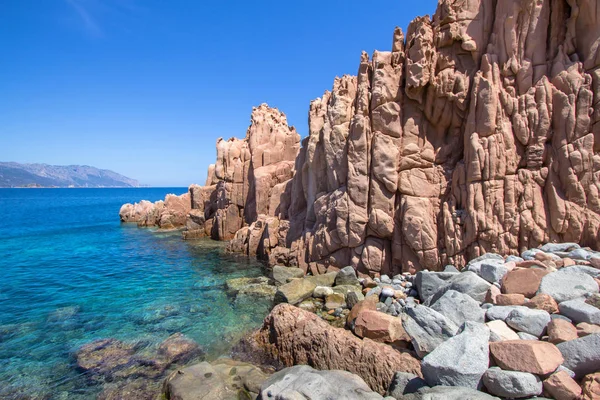 Rocca Rossa Sardunya Adası, Italia