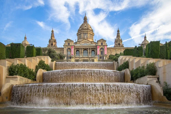 山モンジュイック バルセロナの国立宮殿 — ストック写真