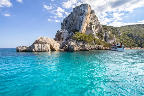 Spiaggia di Cala Luna, Cerdeña, Italia — Foto de Stock