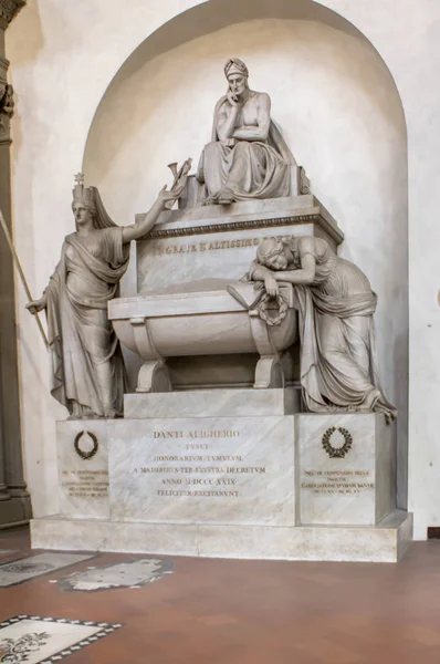 주요 이탈리아의 시인 단테 알리기에리 (Danti Aligheri의 무덤) — 스톡 사진