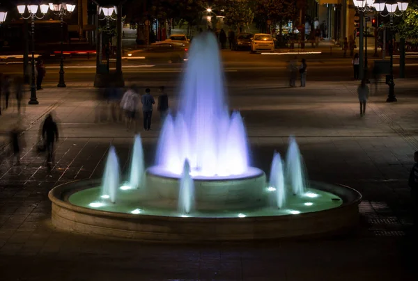 Kašna na náměstí Syntagma, Atény, Řecko — Stock fotografie