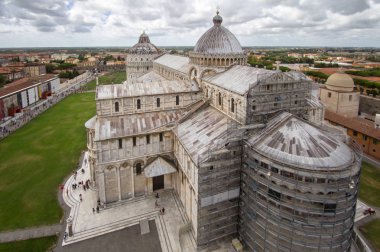 Pisa Katedrali. Piazza dei Miracoli (Piazza del Duomo)