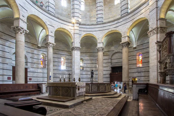 Vaftizhane Saint John içinde Pisa, İtalya