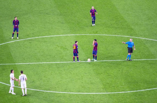 Barcelona ve 10 Decembe üzerinde oyun Şampiyonlar Ligi önce Psg