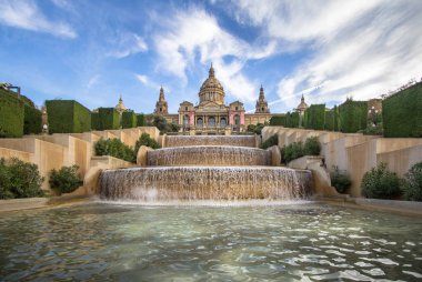 Dağda Montjuic Barcelona Ulusal Sarayı