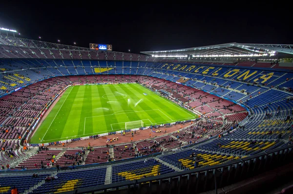 Estádio Camp Nou antes da Liga dos Campeões — Fotografia de Stock