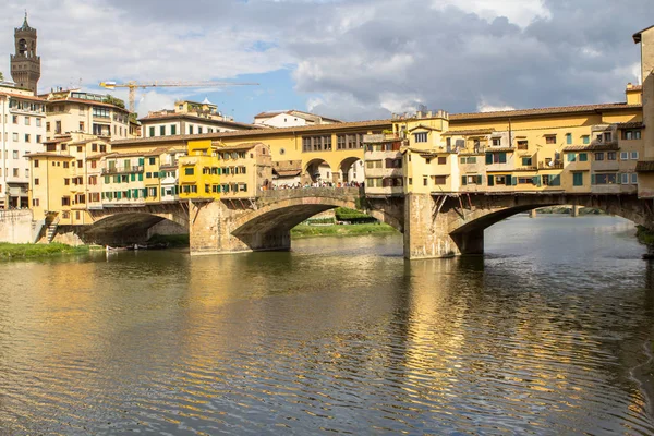 Floransa 'daki Ponte vecchio, İtalya