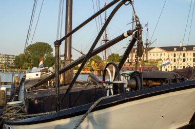 Amsterdam limanda gemi 