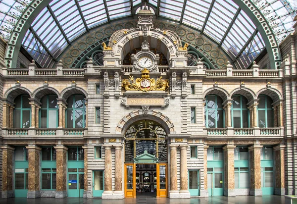 Railway station in Antwerpen Belgium — Stock fotografie