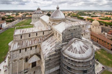 Pisa Katedrali. Piazza dei Miracoli (Piazza del Duomo)
