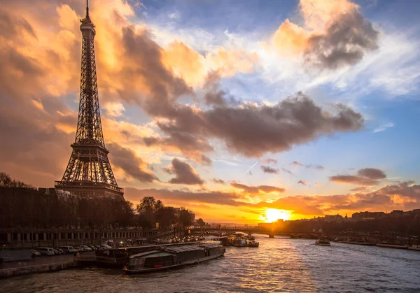 De toren van Eiffel, Parijs — Stockfoto