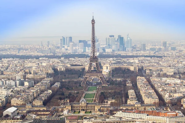 Eiffel-torony és párizsi városkép — Stock Fotó
