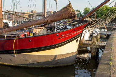 Amsterdam limanda gemi 