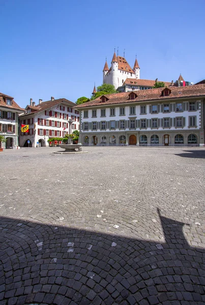 Переглянути в Старому місті Thun (Швейцарія) — стокове фото