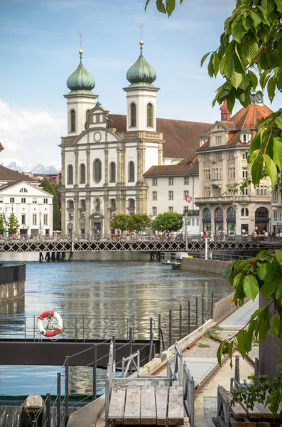 Casco antiguo de Lucerna, Suiza — Foto de Stock