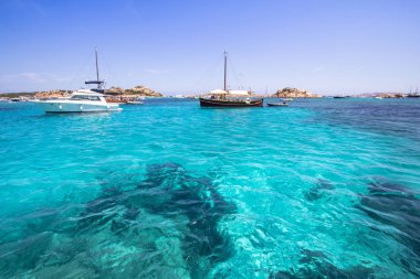 Porto della Madonna, Maddalena adalar, Sardunya, İtalya