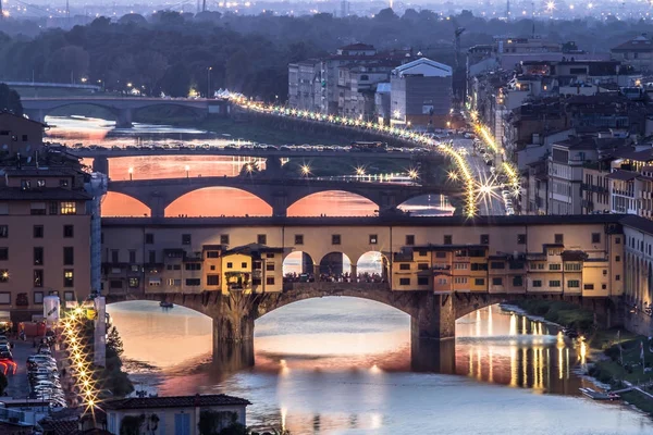 Büyük görünüm, Ponte Vecchio, günbatımı, Firenze, Italy — Stok fotoğraf