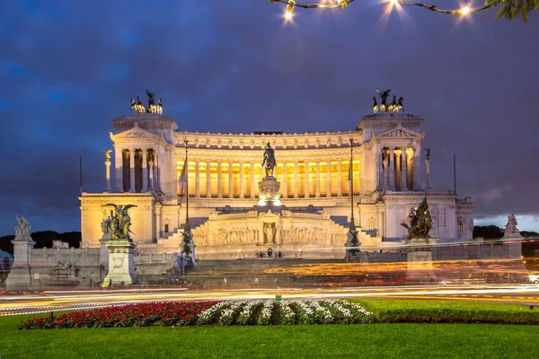 Altar of the Fatherland at night, Rome, Italy — Stock Photo, Image