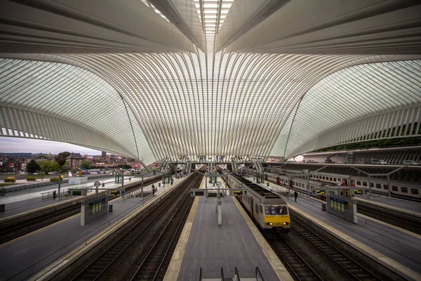 Tågstationen i Liege, Belgien — Stockfoto