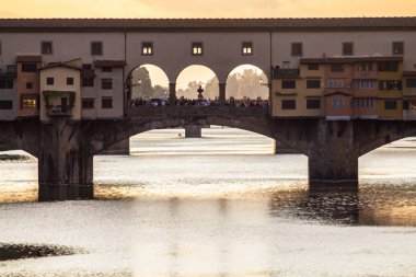 Büyük görünüm, Ponte Vecchio, günbatımı, Firenze, Italy