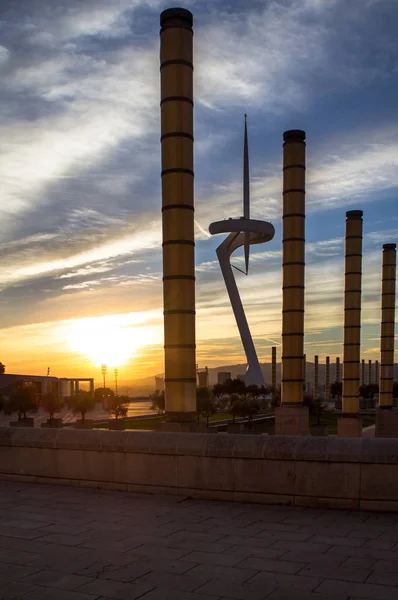 Телекомунікаційна вежа призначені для літніх Олімпійських в Барселоні — стокове фото