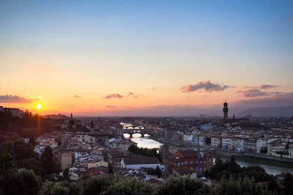 Vista de Florencia al atardecer, Italia — Foto de Stock