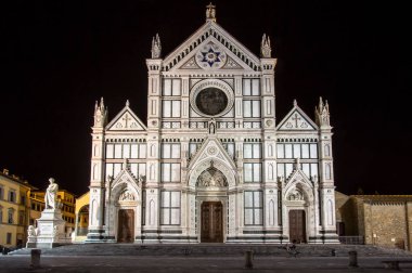 Basilica di Santa Croce, gece, Florence, İtalya