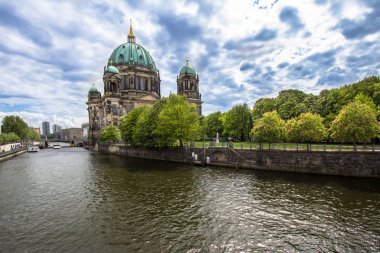 Spree Nehri ve Berlin Katedrali, Berlin, Almanya