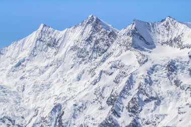 Saas Fee, İsviçre dağ aralığında