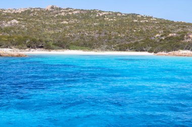 Pink Beach, Sardunya, İtalya