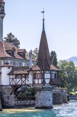 Oberhofen kalesinde lake Thun, İsviçre