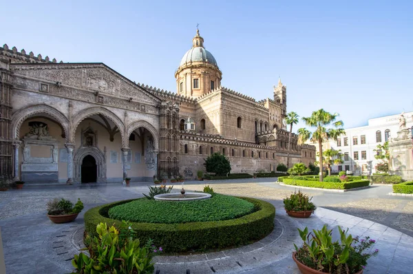 Palermo katedralen, Italien — Stockfoto