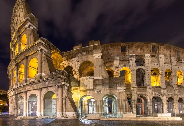 イタリア、ローマのコロッセオ — ストック写真