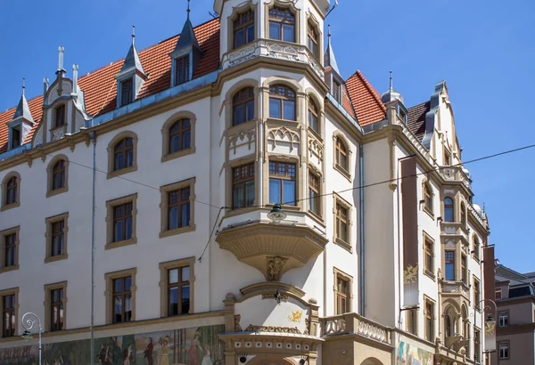 아름 다운 건물의 카를로비 바리, 체코 — 스톡 사진